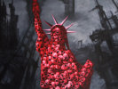 《自由女神》 规格：220CMX280CM 创作年代：2006年(1)